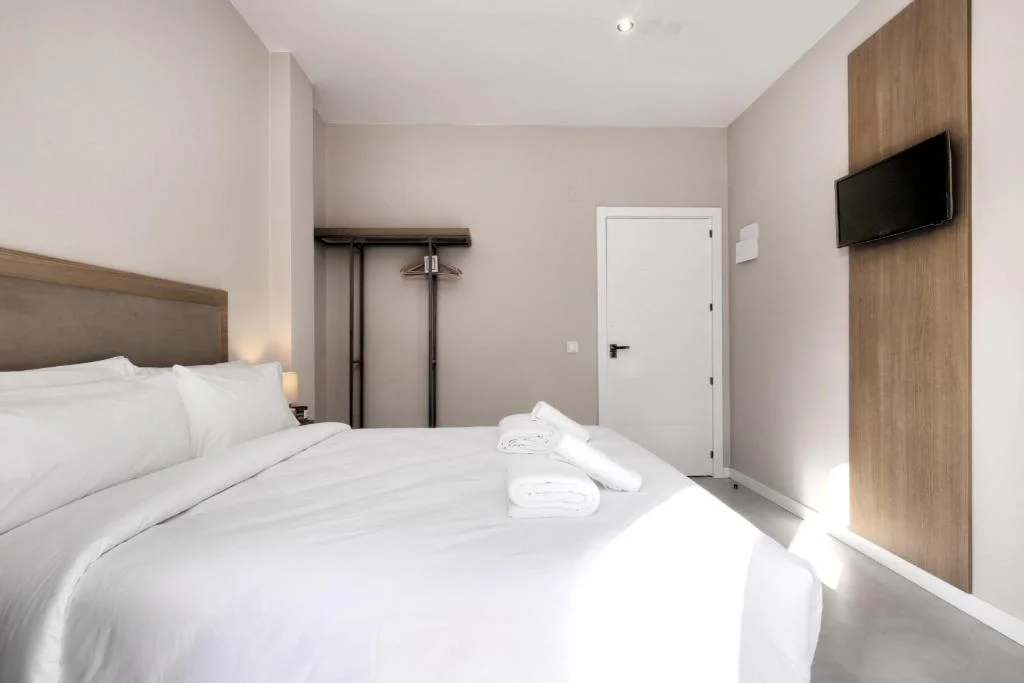 Explore Hostal Puerta Almar: Your Oasis for Relaxation and Comfort